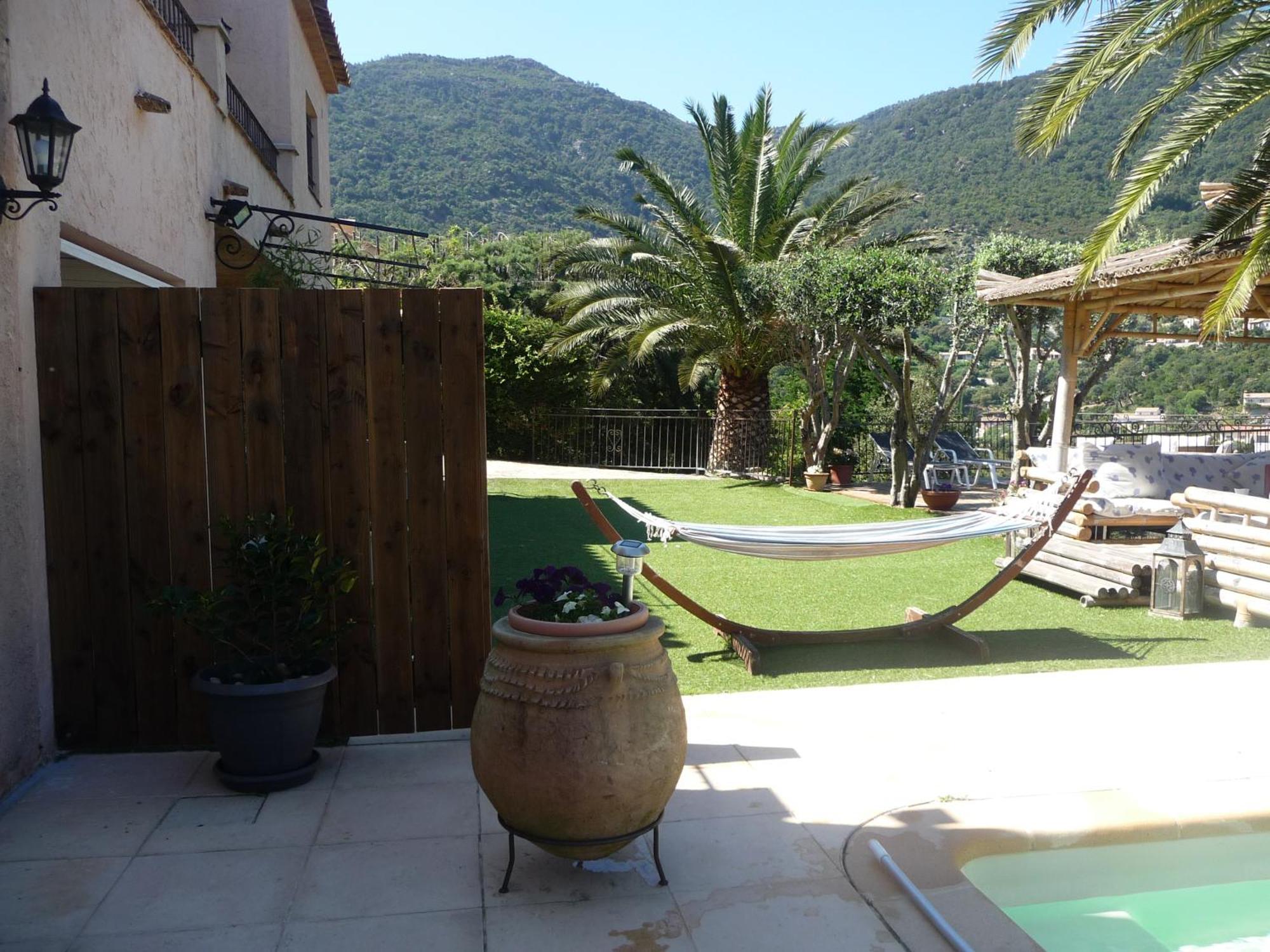 Liyaroyce Apartman Cavalaire-sur-Mer Kültér fotó